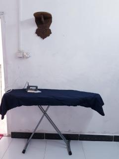 Mamdalis House Private Ensuite Room - Ngambo - 3