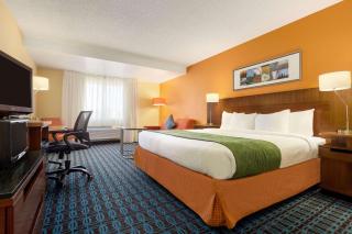 Country Inn & Suites by Radisson, Phoenix Airport, AZ - Phoenix - 7