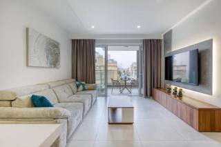 Grand 3bed Burseley Terrace Fl8 Swieqi By Homely - 3