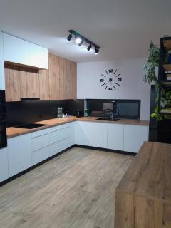 Nowy Luksusowy apartament z tarasem i ogrodem prywatny parking Żerniki - Gliwice - 1