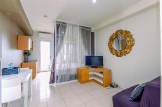 Comfortable and Tidy Studio at Titanium Square Apartment By Travelio - 3