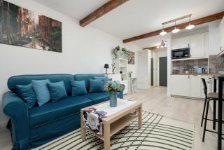 Modern Studios Wróblewskiego with Balcony and Free Parking by Noclegi Renters - Łódź - 1