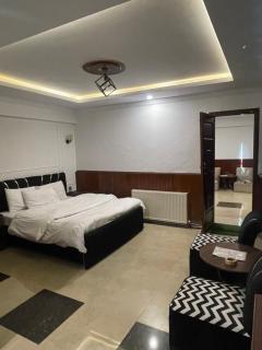 Mussiaree Hotel - 1