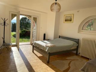 Grande maison et piscine privée - 7