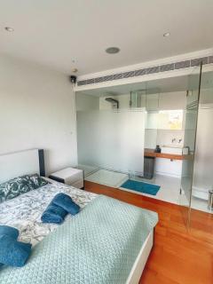 Modern seafront apartment - Limassol - 1