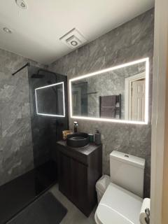 Newly renovated Modern studio apartment in West Kensington - Londra - 6