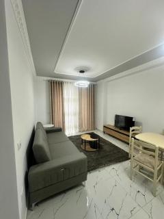 Golden Bliss Apartment 2 - Tirana - 2
