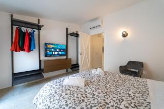 GuestHost - Stylish Flat in Historic Ortigia - 3