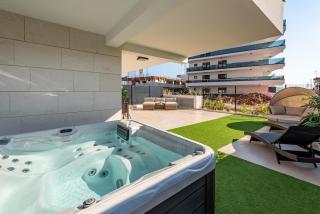 Modern apartment with whirlpool & few steps away from the beach - Borik, Zadar - Zadar - 0