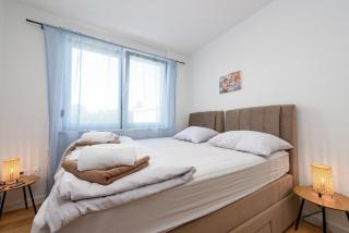 Modern apartment with whirlpool & few steps away from the beach - Borik, Zadar - Zadar - 3