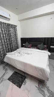 Luxe 2 BHK Apartment - 7