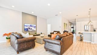 Spacious 12-Bed Villa with Pool & Resort Amenities - Kissimmee - 3