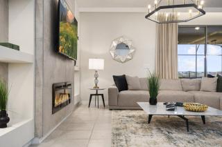 Luxurious Villa with Resort-Style Amenities - Kissimmee - 1