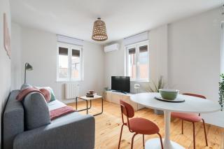 Nice and bright apartment in Puerta del Ángel - Cabello - 2