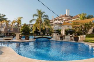 Aloha Hills Club Pools Spa Gym - Marbella - 9
