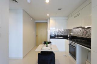 Livbnb-Stylish 1B Retreat in the Heart of Dubai - 5