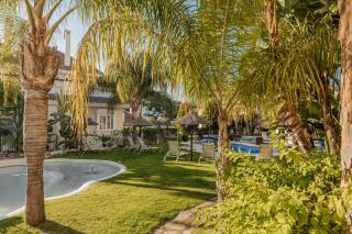 Aloha Hills Club Luxury Retreat Pools Gym Spa - 2