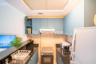 RH- Modern studio walk away from Burj khalifa and Dubai Mall - 1