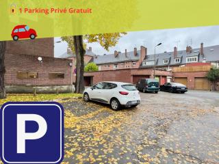 Cathédrale et Beffroi à 180 Netflix - Parking - 4