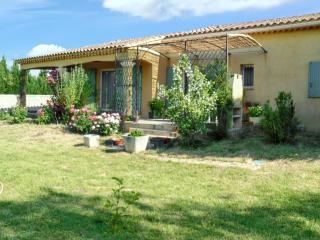Maison charmante à L'Isle-sur-la-Sorgue avec jardin clôturé - LʼIsle-sur-la-Sorgue - 0