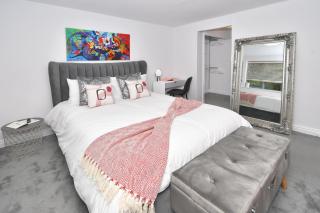 Townhouse @ Aboyne Close Birmingham - Birmingham - 5