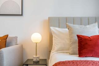 Silkhaus studio in DIFC with Burj Khalifa view, pool & gym - 7