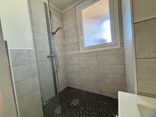 Appartement lumineux 80m2 avec vue et parking - Besançon - 3