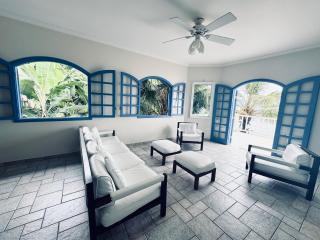 Casa beira mar Angra dos Reis - 1