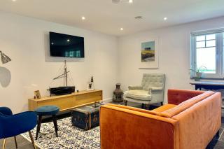 Seawynds Family Home SLEEPS 13 with Far Reaching Sea Views MAWGAN PORTH - Mawgan Porth - 7