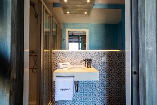 Beach apartment with sea views - 6