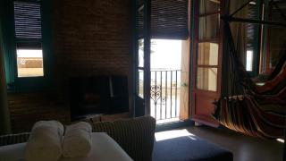 Beach apartment with sea views - 2