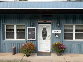Colton Point Motel - Gaines - 6