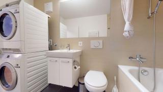 2BR flat in the city center - West 12 - Zurigo - 5