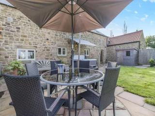 Cosy Home from Home, Private Hot tub, Sunset Views - Eckington - 3