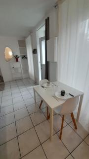 Studio RDC l'Auron- wifi - cour - Vierzon - 7