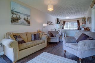 Winnie by Winterton Cottages - Winterton-on-Sea - 9