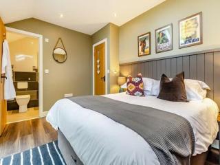 Beautiful Stone Barn with Hot Tub on a Quiet Farm - Eckington - 7