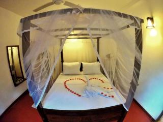 Sea Waves Home Stay - Talalla South - 6