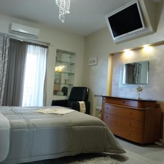 Luxury 9 person Holiday Home a walk to Paceville's nightlife - 3