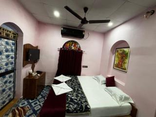 Aarale HomeStay & Cafe - Bolpur - 8