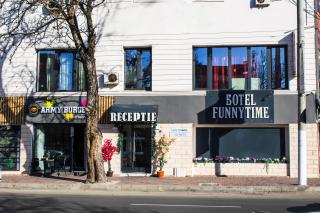 Hotel Funnytime - Bucharest - 6