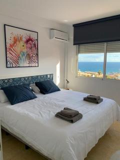 hidden gem nearby everything southwest balcony w sea view - 4