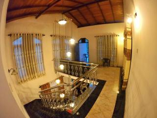 Sea Waves Home Stay - Talalla - 3