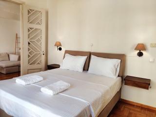 Stylish 1BR Apt with Retro Kitchen View Balcony - Atene - 7