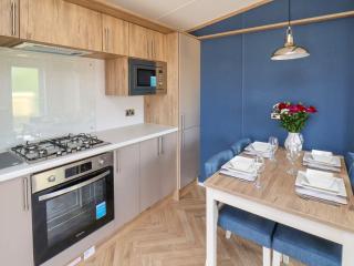 Fir Lodge - Whitby - 4