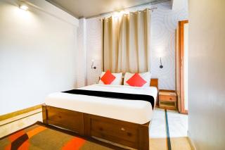 Collection O Hotel Urban Stays - 8