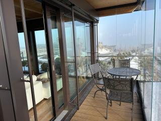 BONDA Ranch Houses - - 3