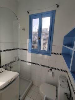 Cosy 1BR Apt with Balcony in Vibrant Exarcheia - Atene - 8