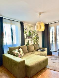 Boutique Appartement mit Balkon - 0