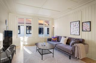 The Townhouse Dream I Must See Views! - 7